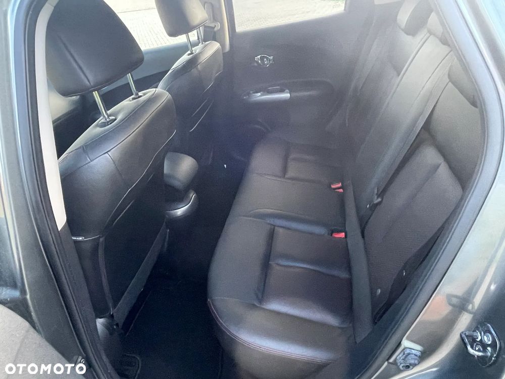 Nissan Juke 1.6 DIG-T Tekna - 19
