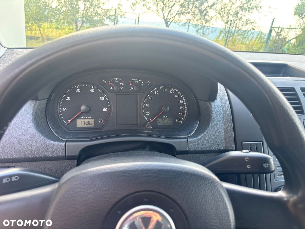 Volkswagen Polo 1.2 - 11