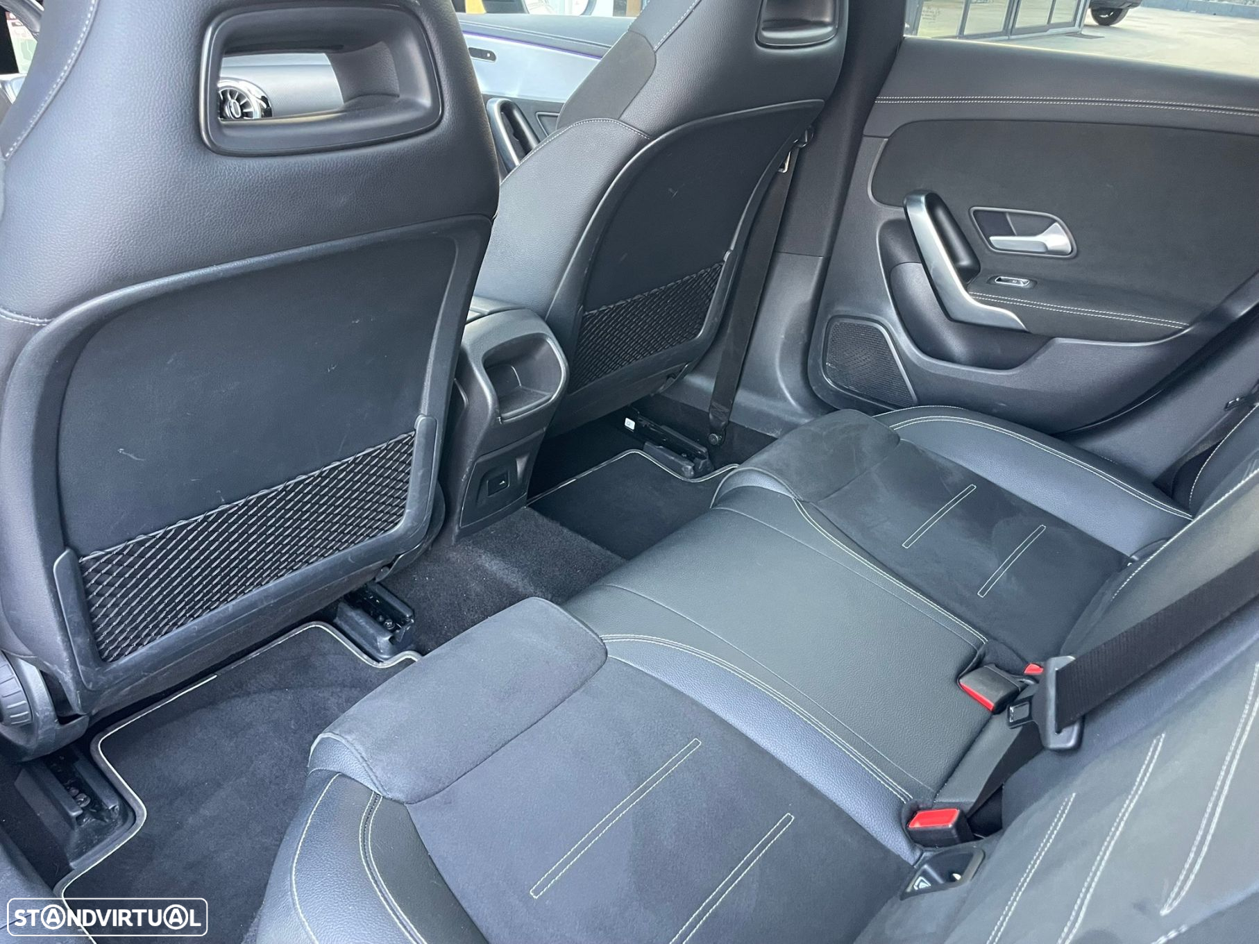 Mercedes-Benz CLA 250 - 14