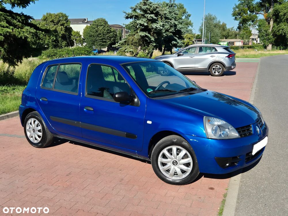 Renault Clio 1.2 16V Privilege - 2