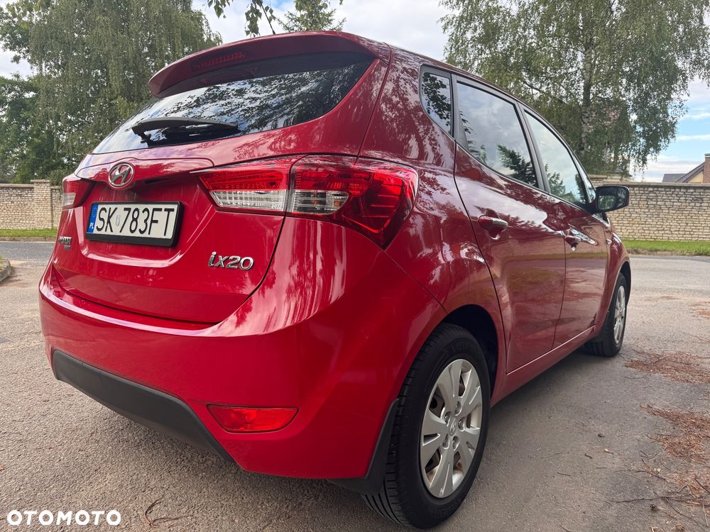 Hyundai ix20 1.6 Premium blue - 12