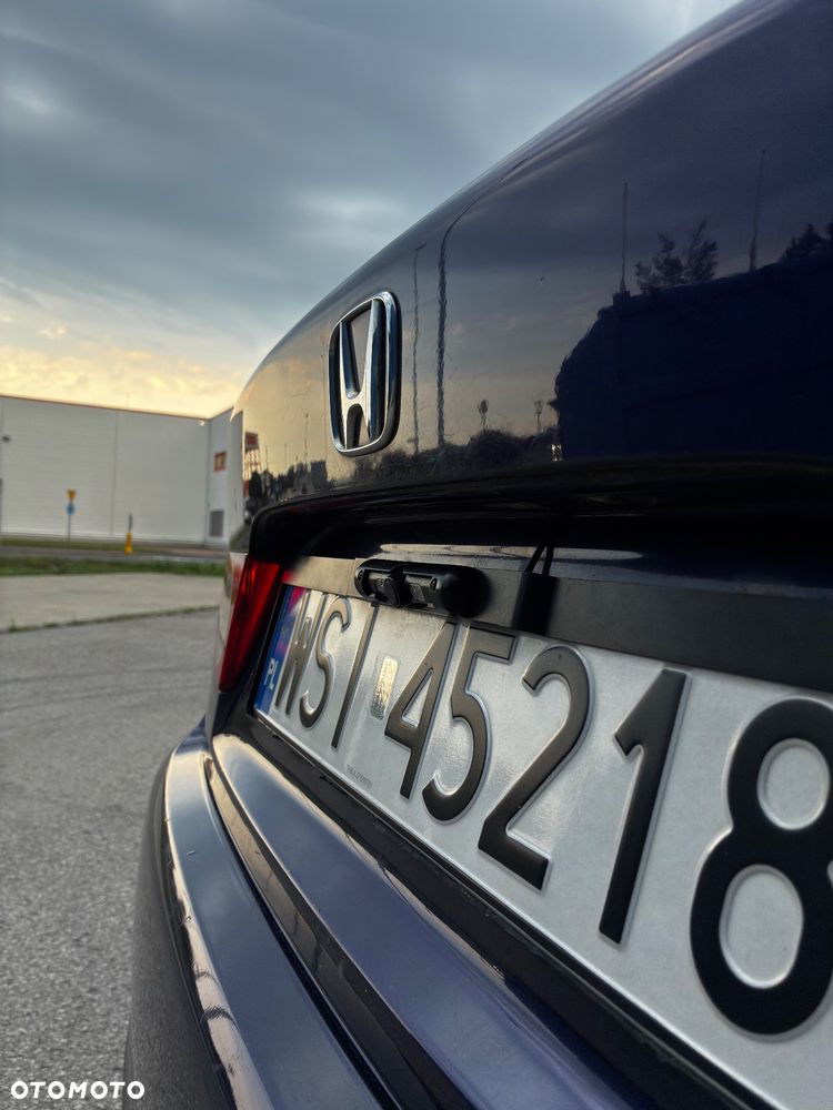 Honda Accord 2.0 Sport - 13