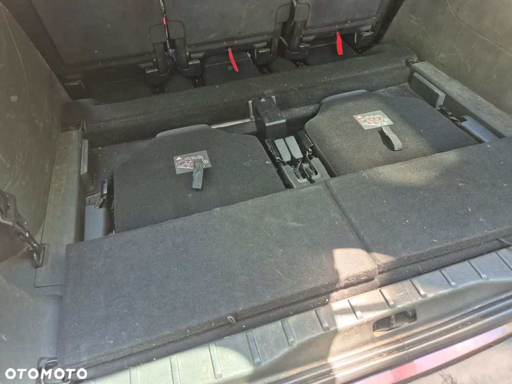 Citroën C4 Grand Picasso 1.8 16V Style - 10