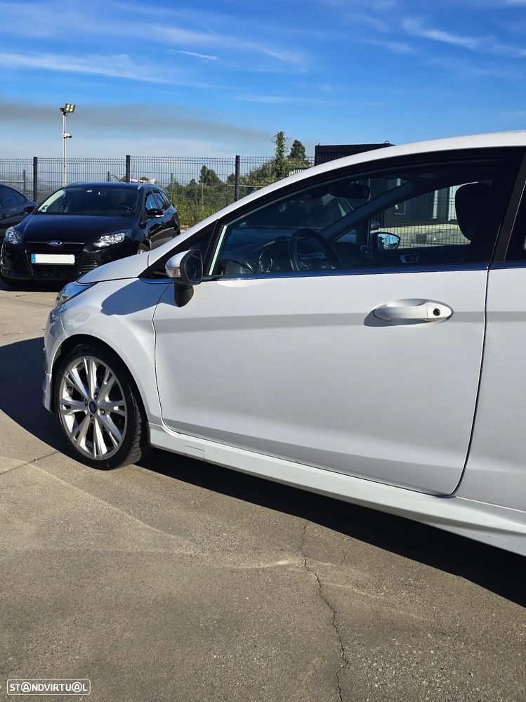 Ford Fiesta 1.0 T EcoBoost Sport - 12