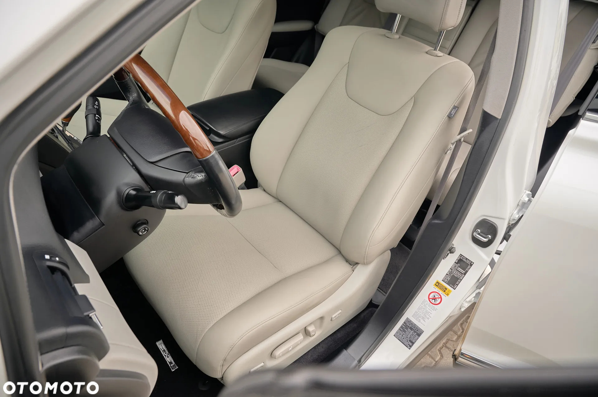 Lexus RX 450h Prestige - 8
