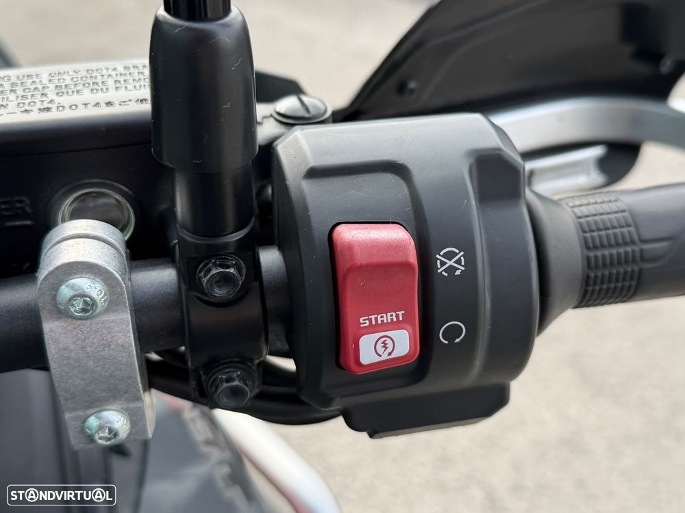 Honda XL 750 TRANSALP - 17