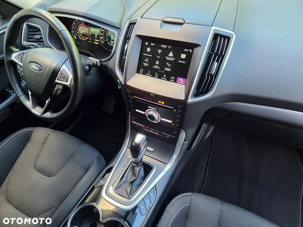 Ford S-Max 2.0 TDCi Titanium PowerShift - 16