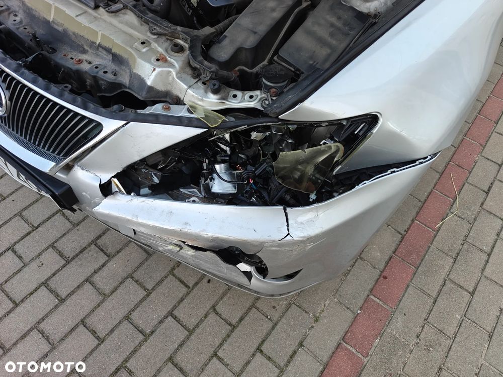 Lexus IS 250 - 13