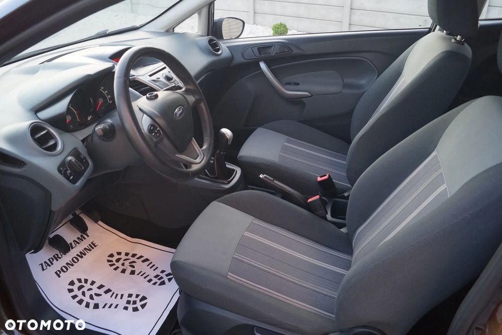 Ford Fiesta 1.25 Champions Edition - 6