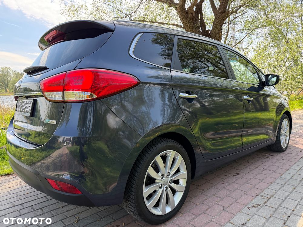 Kia Carens 1.7 CRDi 141 Dream Team Edition - 3