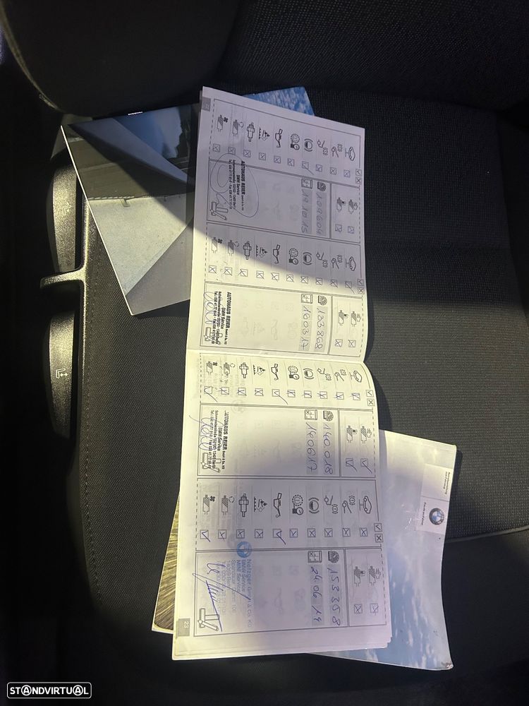 BMW 320 d Coupe - 25