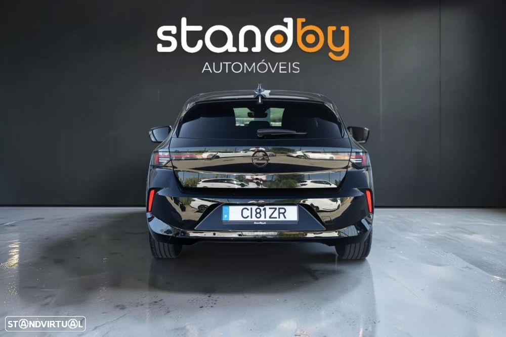 Opel Astra 1.2 T GS Aut. - 3
