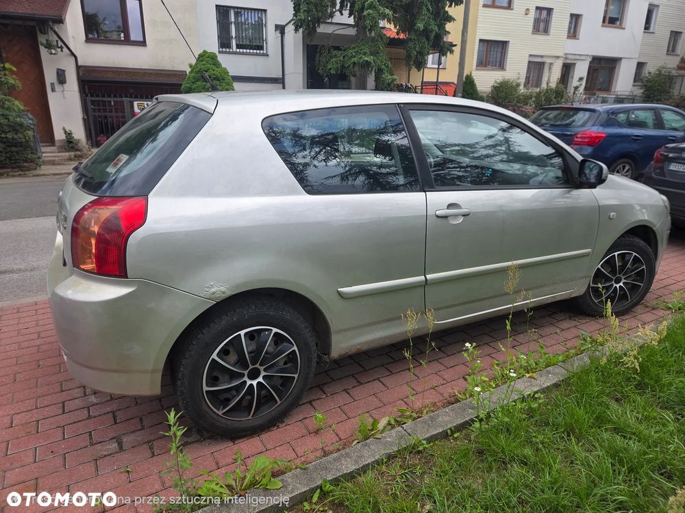 Toyota Corolla - 5