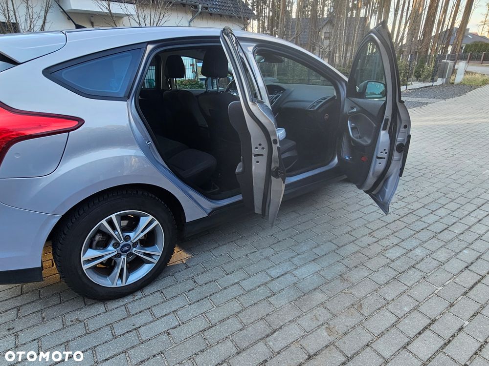 Ford Focus 1.6 TDCi Edition - 16