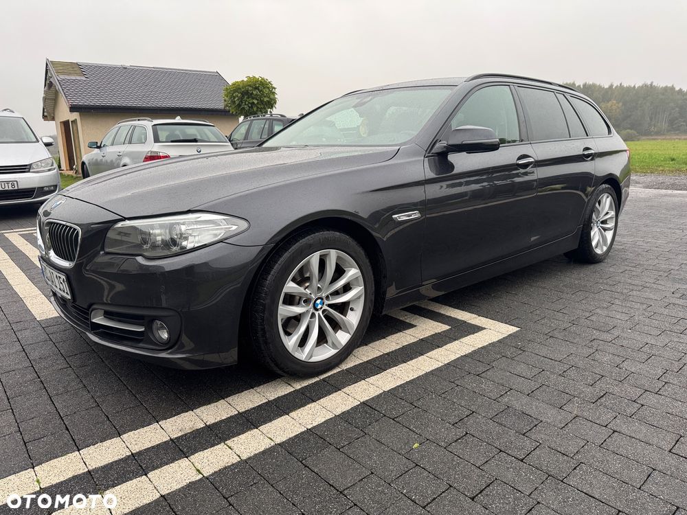 BMW Seria 5 520d xDrive Luxury Line - 9