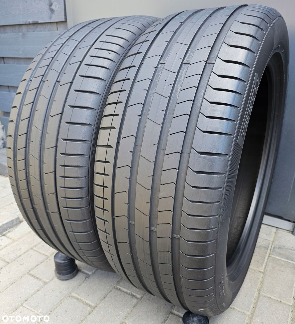 Pirelli P Zero 285/45R21 113 Y RSC BMW - 1