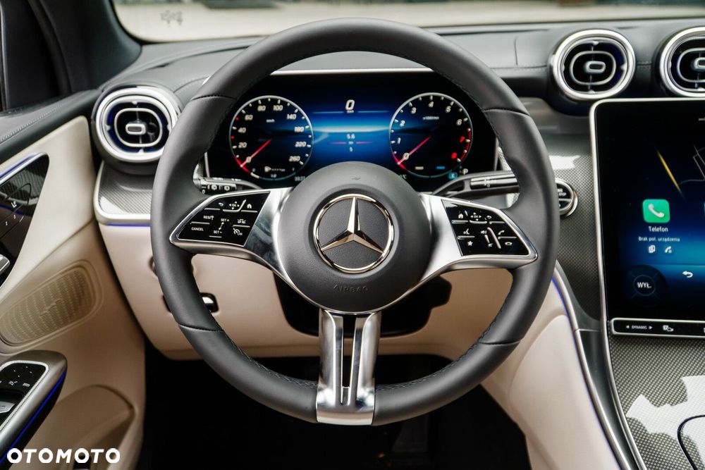Mercedes-Benz GLC - 19