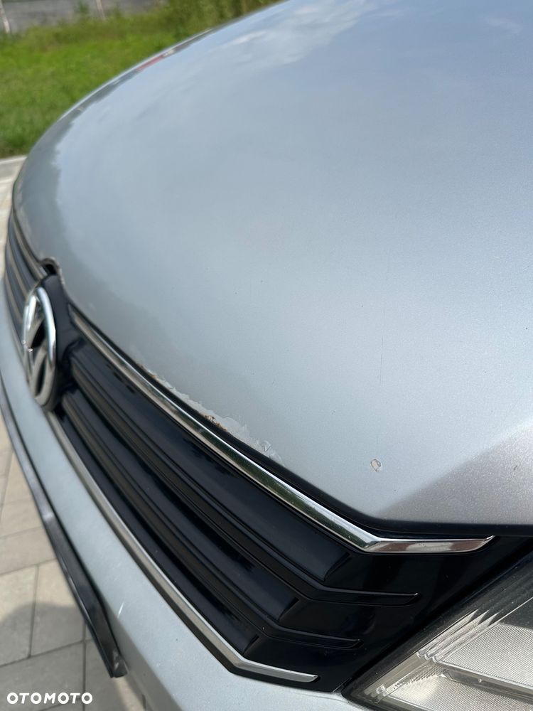 Volkswagen Passat 1.6 TDI DPF BlueMot Comfortline - 2