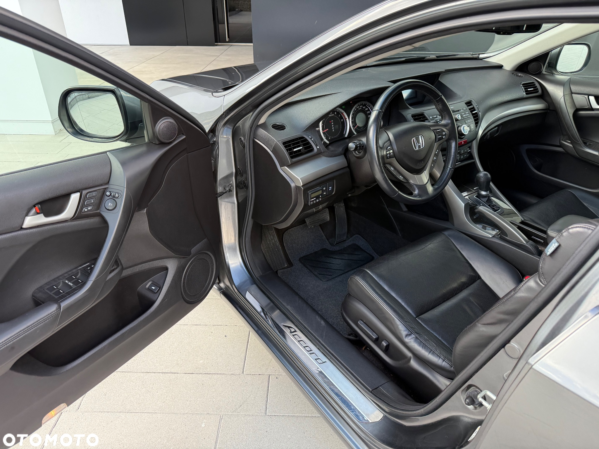 Honda Accord Tourer 2.4 Automatik Executive - 9