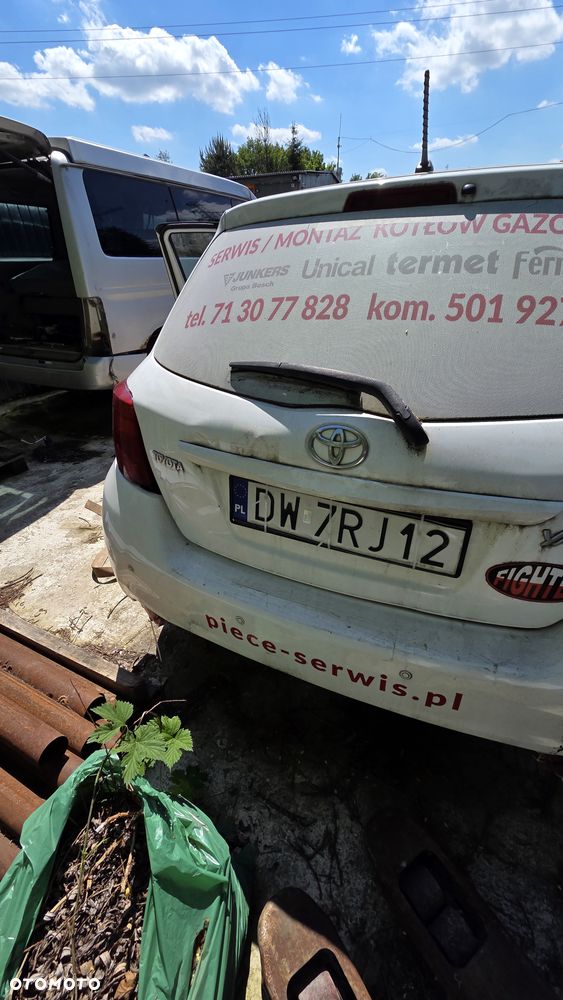 Toyota Yaris 1.0 Active - 6