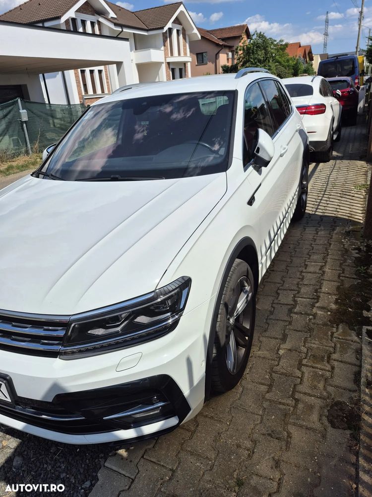 Volkswagen Tiguan - 4