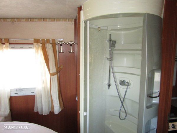 McLouis Tandy CAMA CENTRAL C/ EXTRAS - 29
