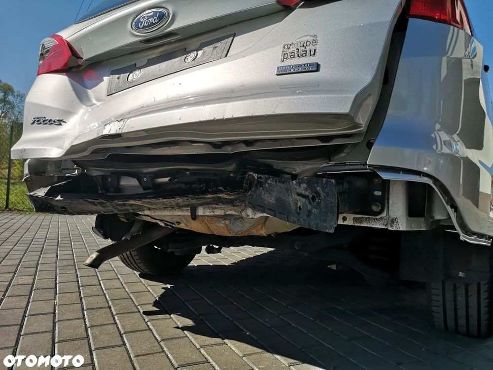 Ford Focus 1.6 TDCi DPF Ambiente - 20