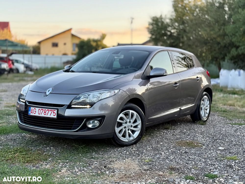 Renault Megane ENERGY dCi 110 Start & Stop Bose Edition - 14