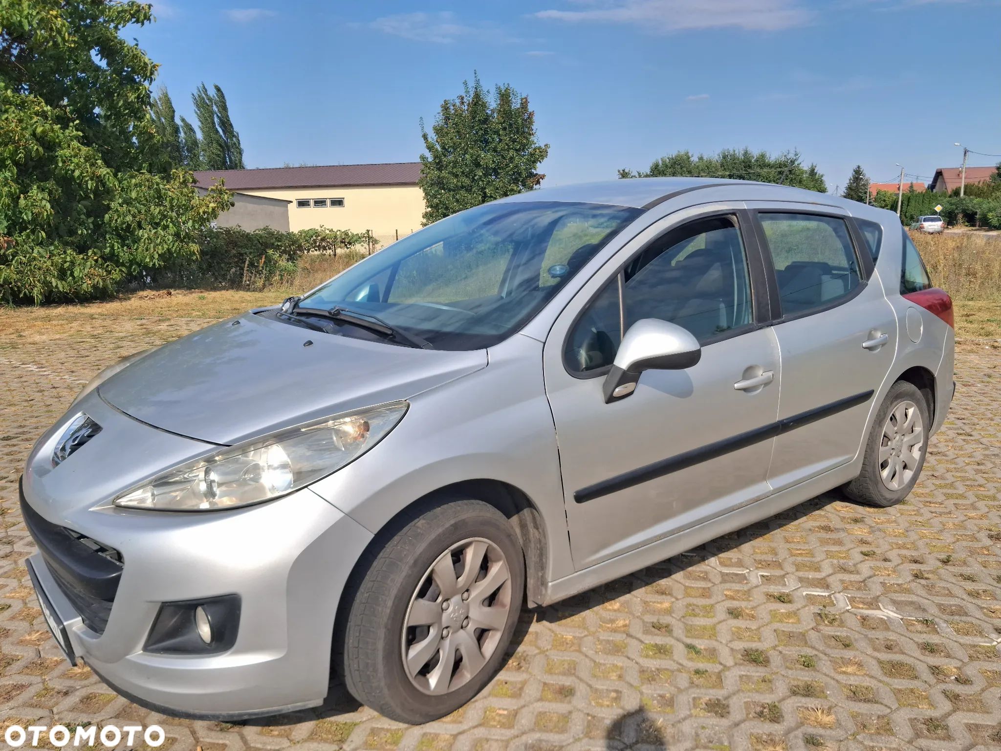 Peugeot 207 1.6 HDi Presence - 1
