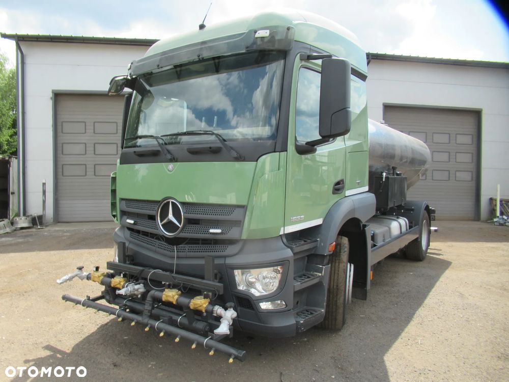Scania SCANIA P360  Myjka drogowa - 9
