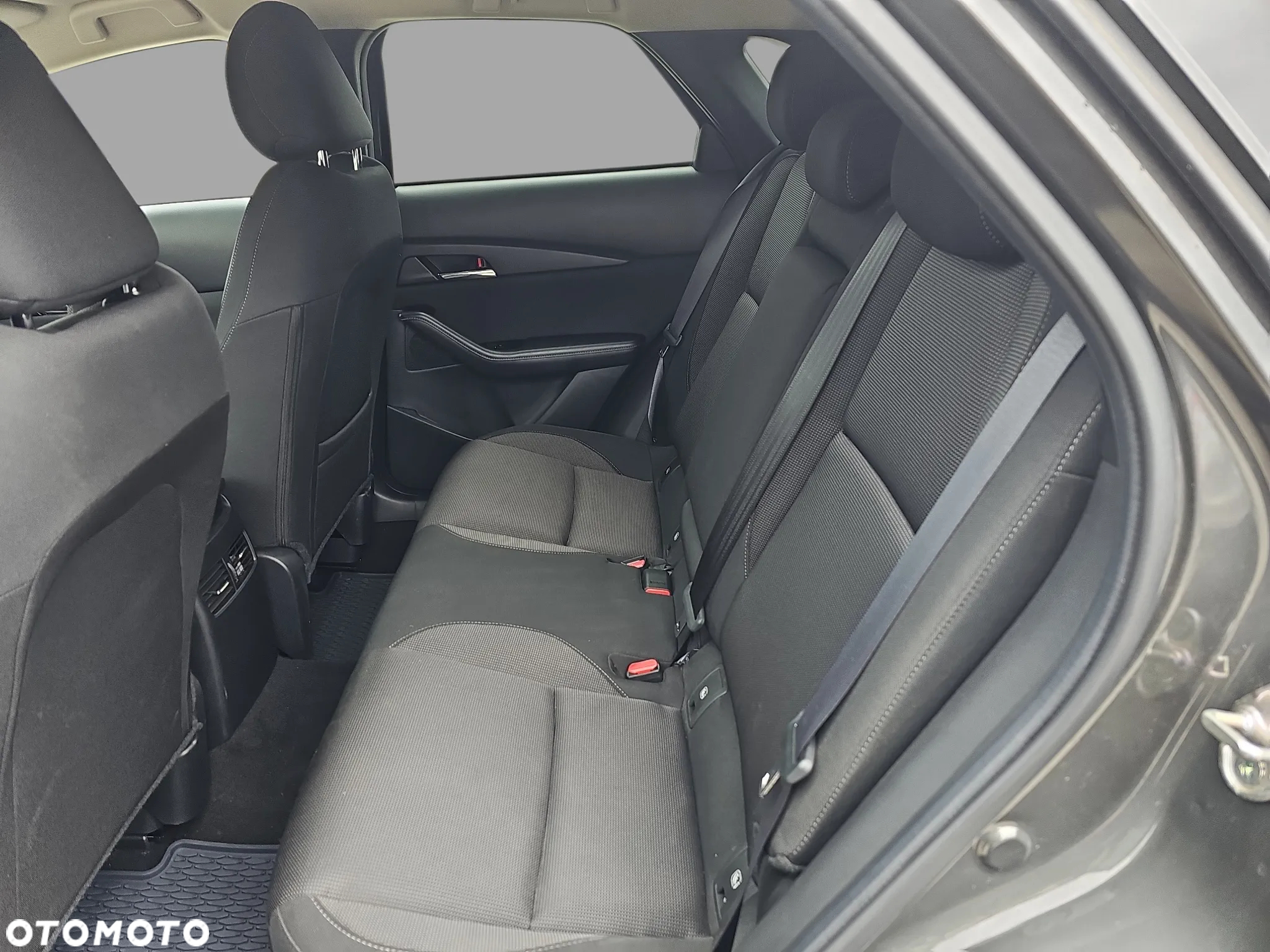Mazda CX-30 2.0 mHEV Hikari 2WD - 13
