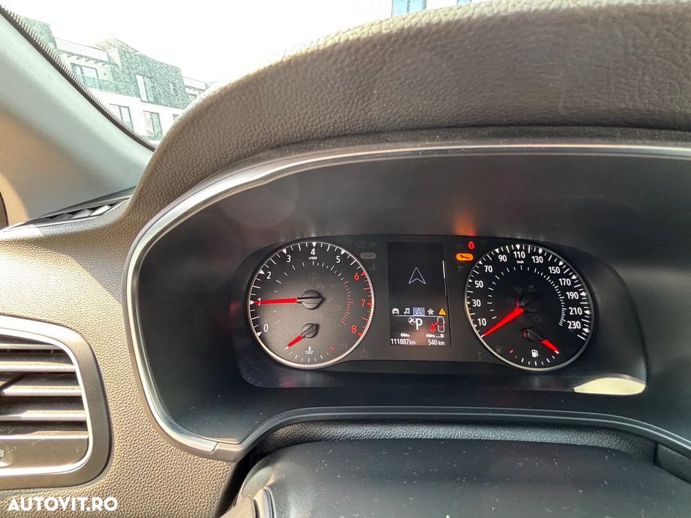 Renault Megane TCe 140 EDC GPF Zen - 14