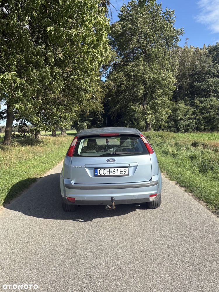 Ford Focus 1.6 Ambiente - 6