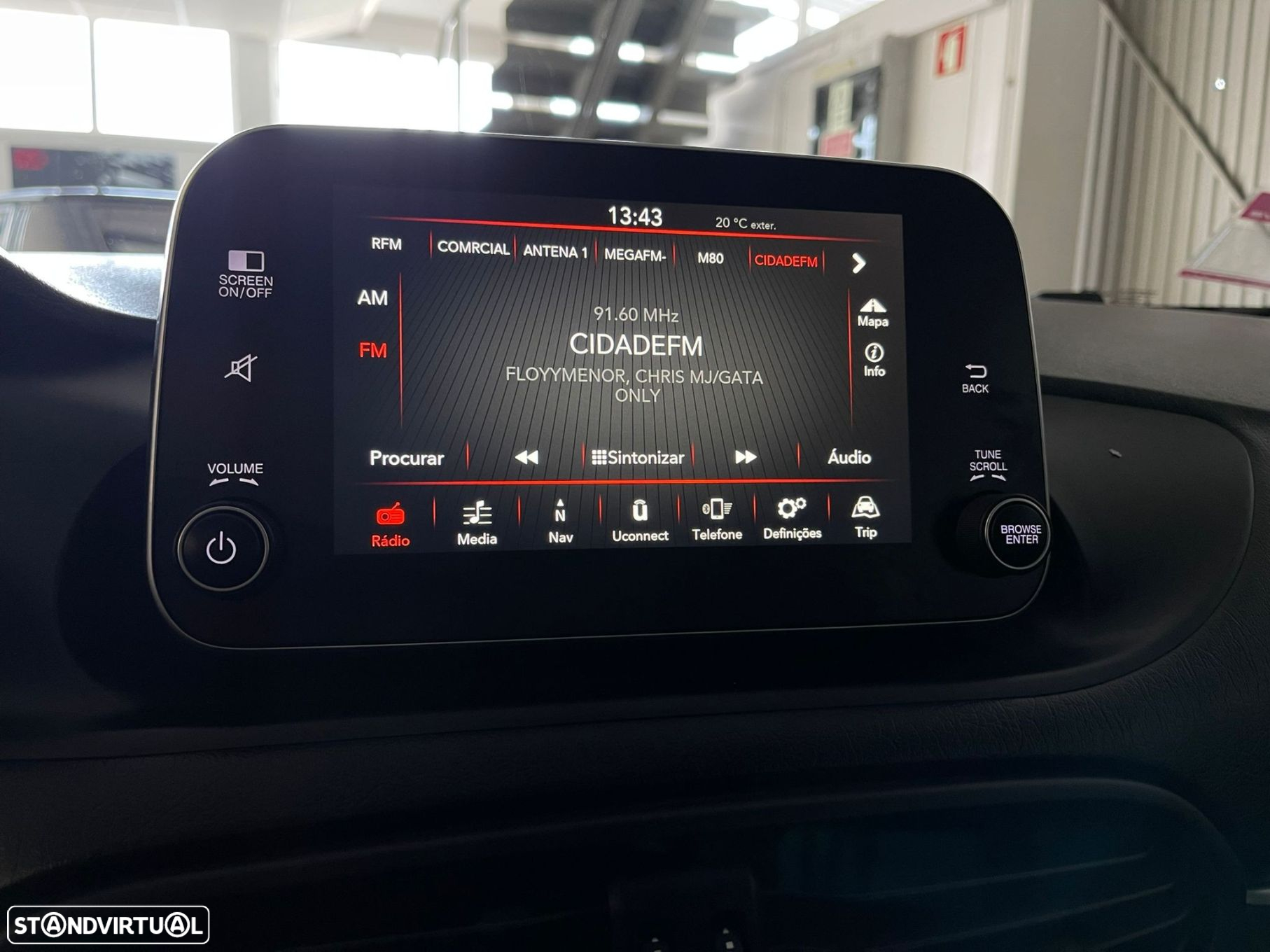 Fiat Tipo Station Wagon 1.3 M-Jet Lounge - 16