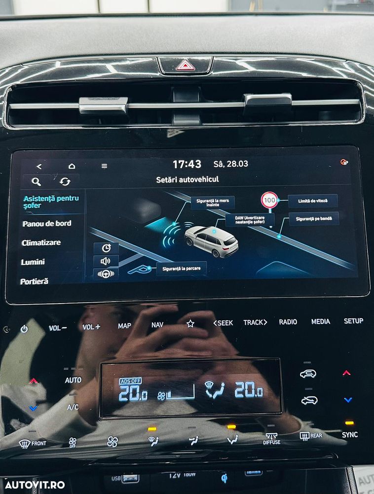 Hyundai Tucson 1.6 CRDi 48V-Hybrid 2WD DCT Select - 27