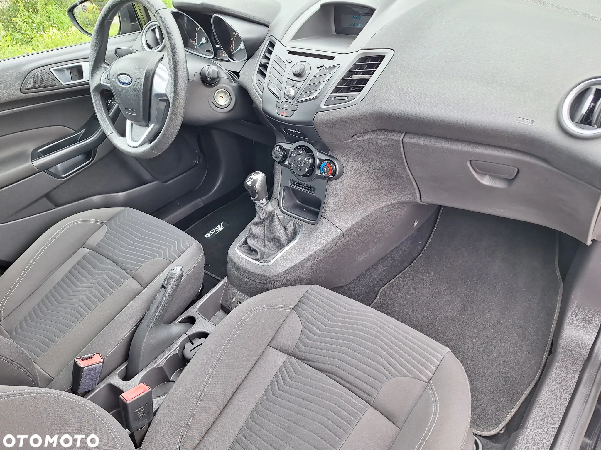 Ford Fiesta 1.25 Celebration - 11