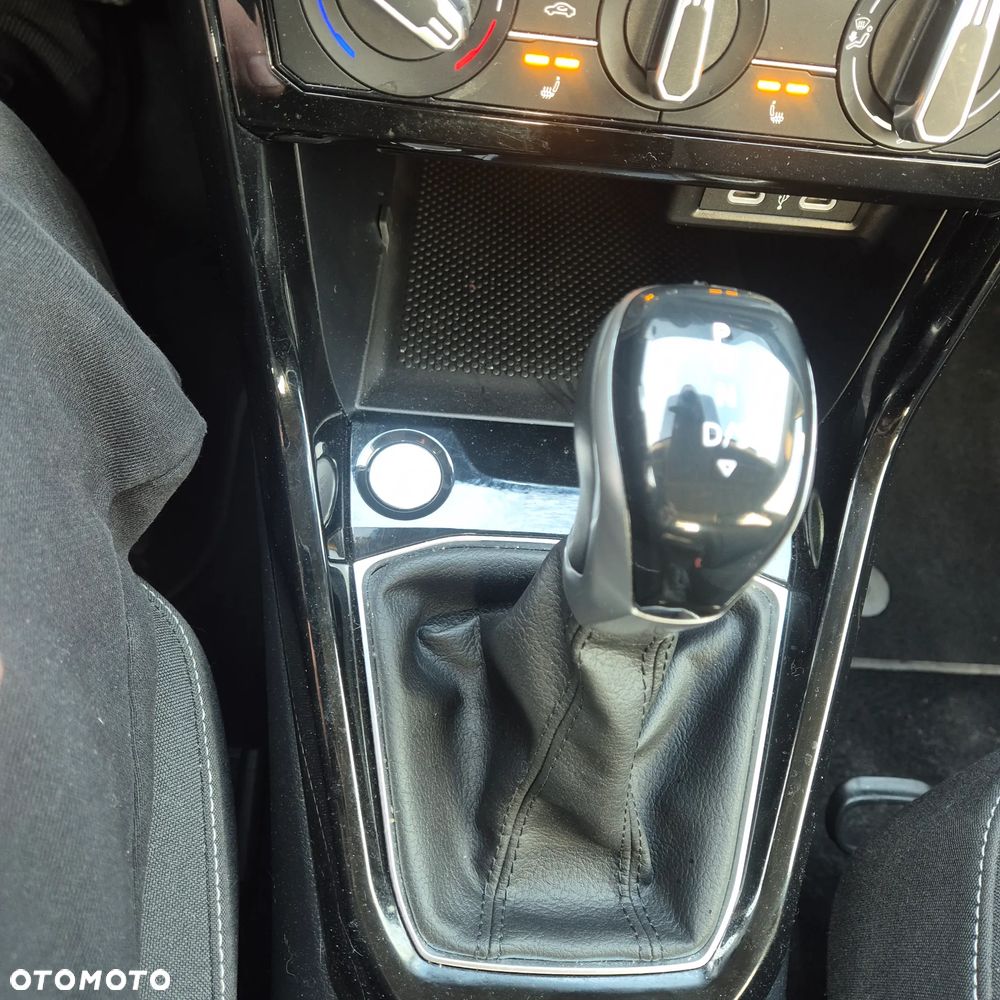 Volkswagen T-Cross 1.0 TSI Style DSG - 6