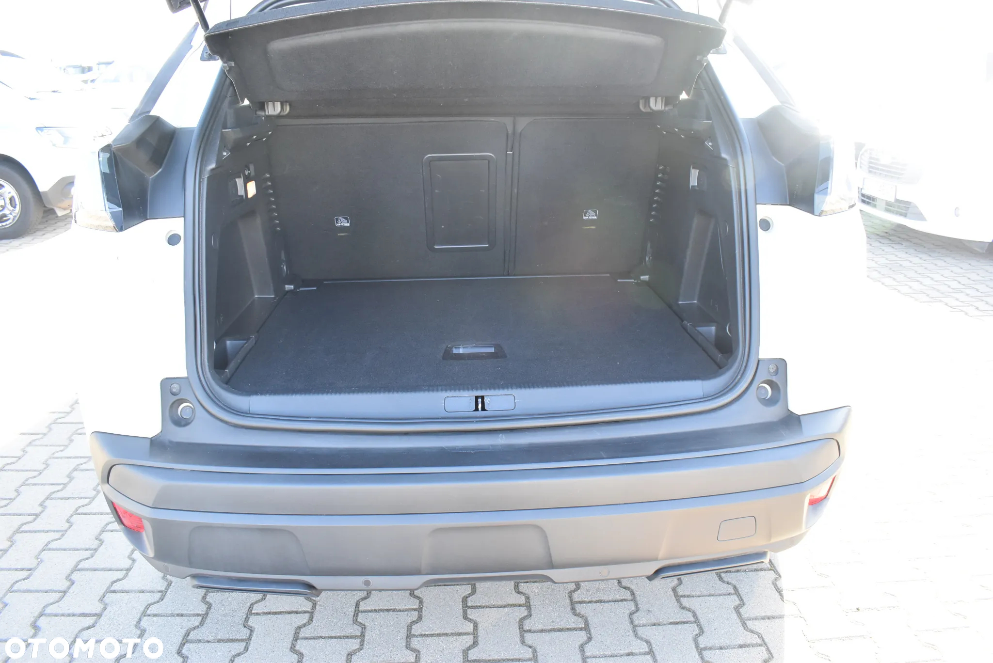 Peugeot 3008 1.2 PureTech Active Pack S&S - 14