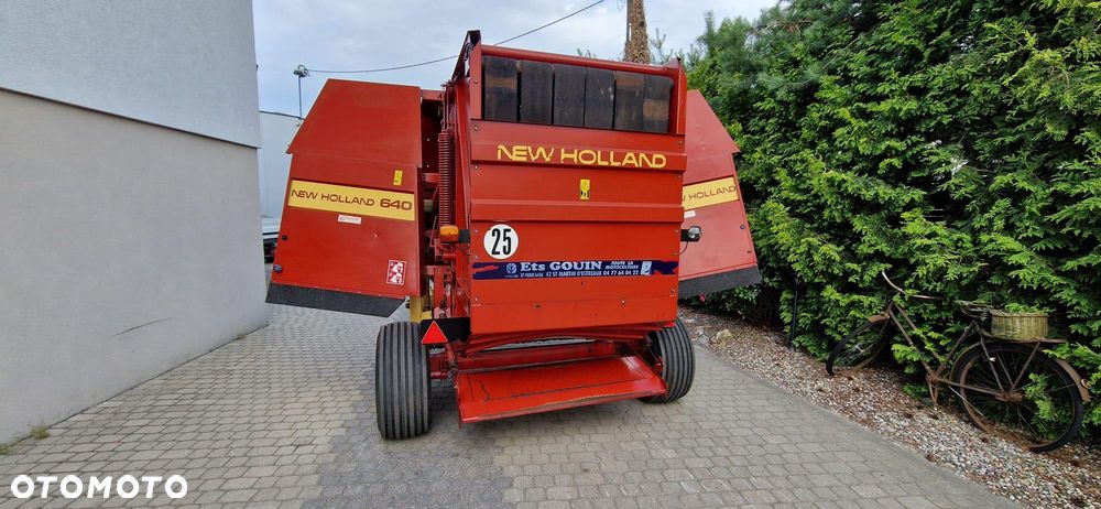 New Holland 640 Pasowa Szeroki podbieracz - 11