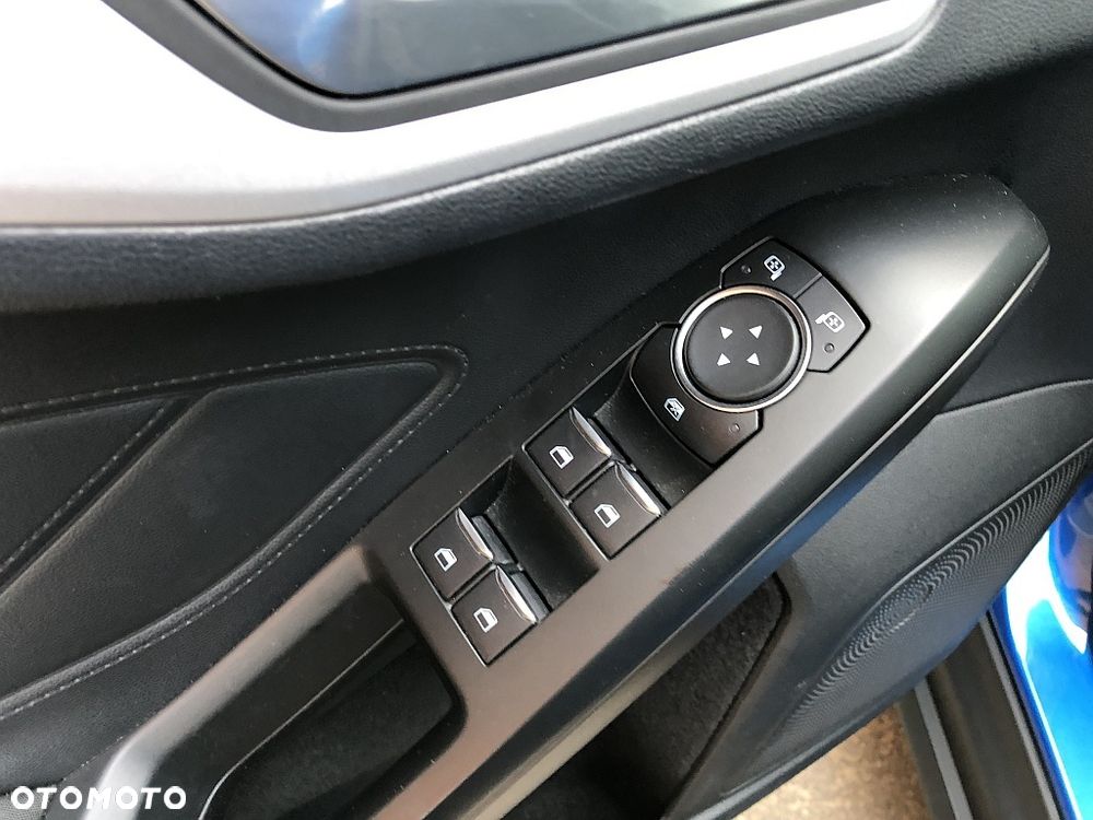 Ford Focus - 22