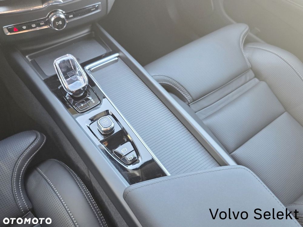 Volvo XC 60 - 34