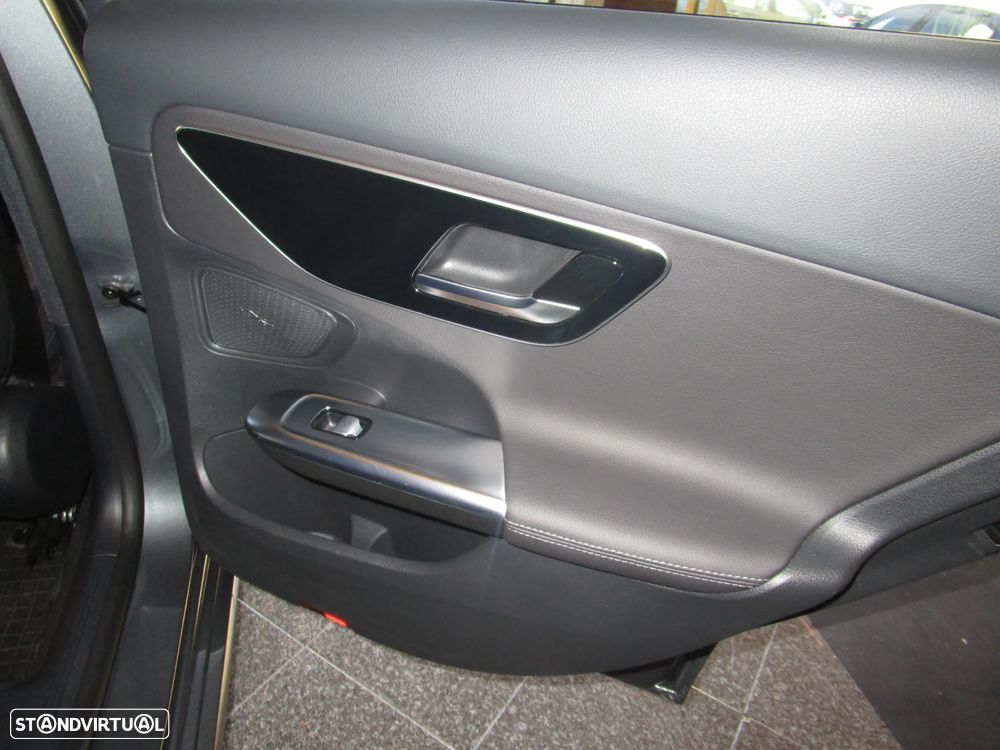Mercedes-Benz C 300 de T 9G-TRONIC Avantgarde - 20