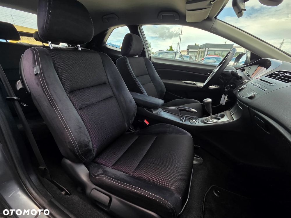 Honda Civic 1.8i-VTEC Type S - 13