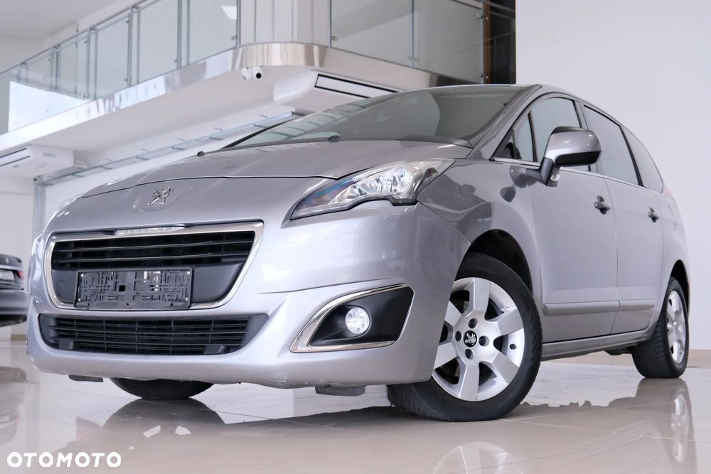 Peugeot 5008 - 19
