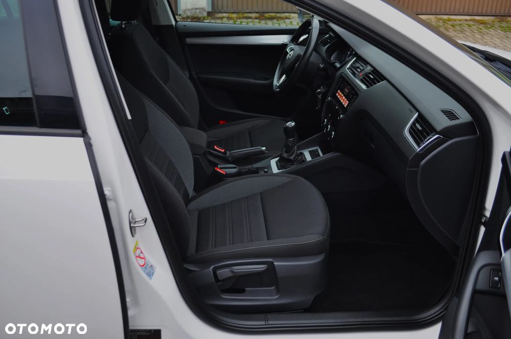 Skoda Octavia 1.6 TDI Style - 27