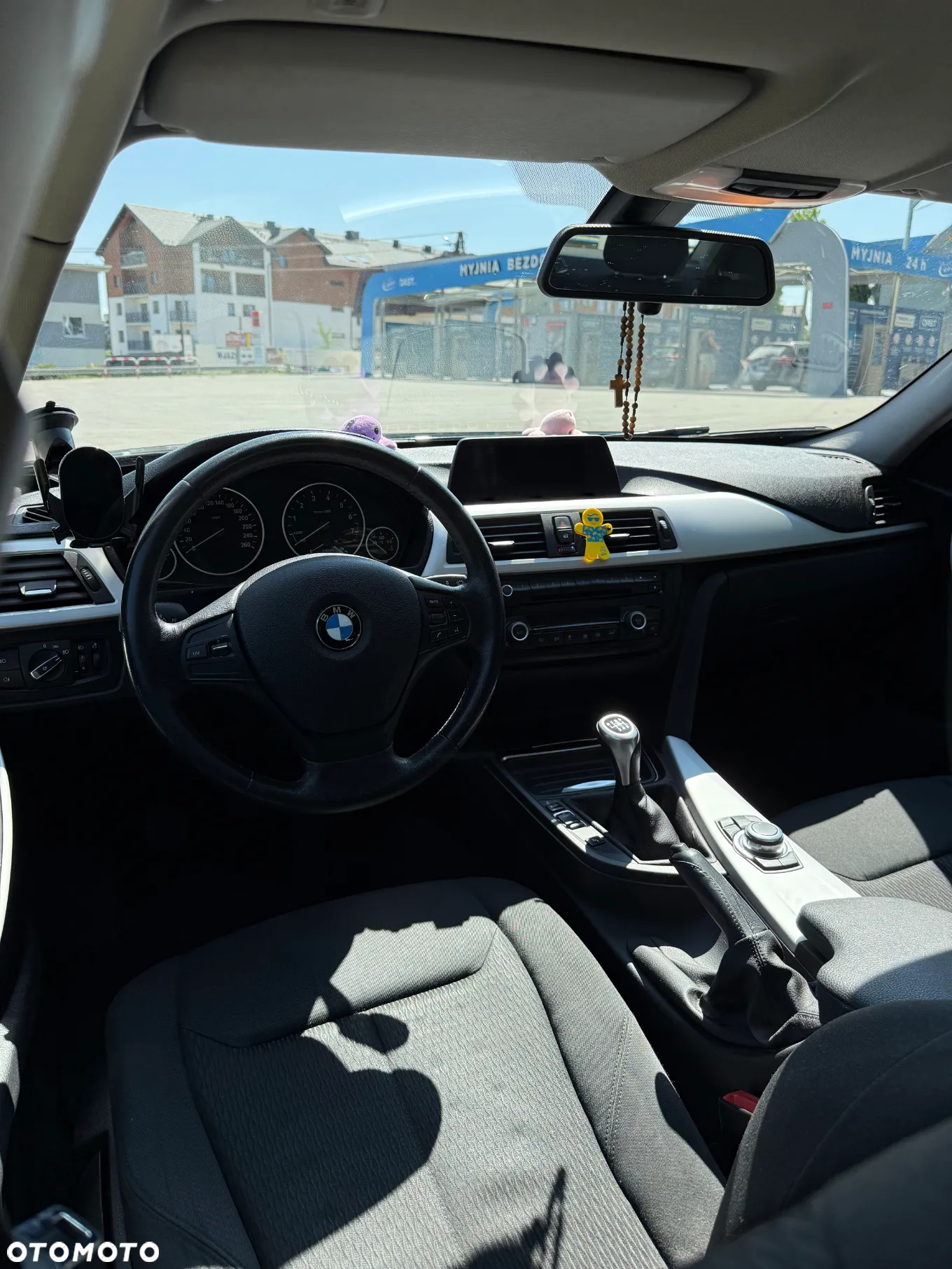 BMW Seria 3 320i - 13