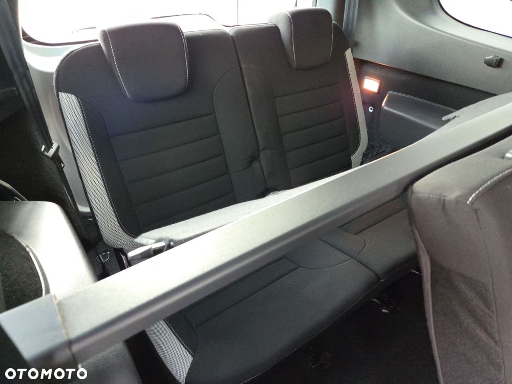 Dacia Lodgy 1.5 Blue dCi Stepway S&S EU6d - 25