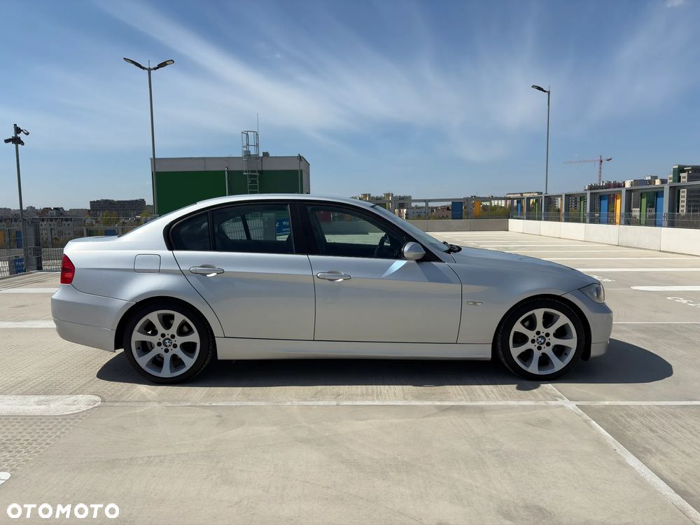 BMW Seria 3 320d - 4