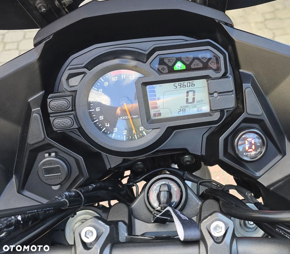 Kawasaki Versys 1000 - 12