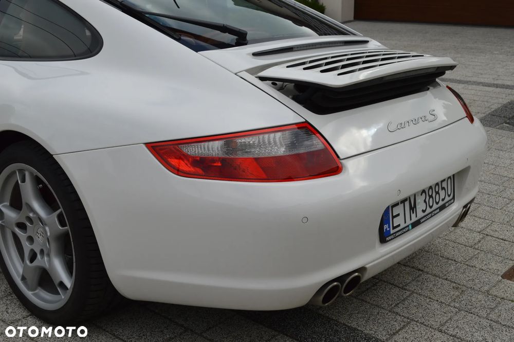 Porsche 911 Carrera S Tiptronic - 24